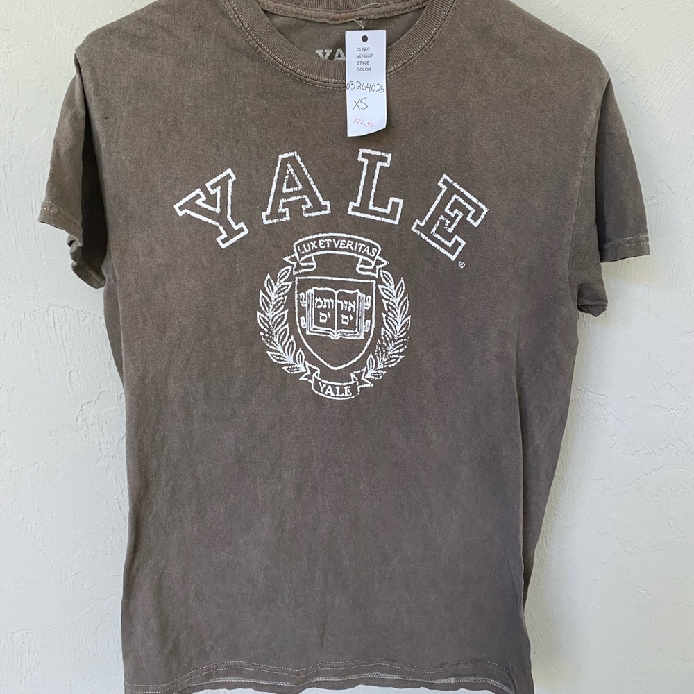 Yale T-Shirt